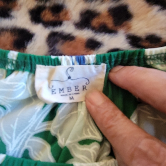 Blouse - Picture 3 of 3